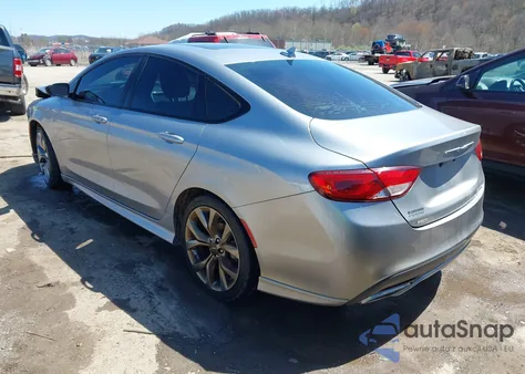 2016 Chrysler 200 S z USA, uszkodzony, nr VIN 1C3CCCDG2GN179625